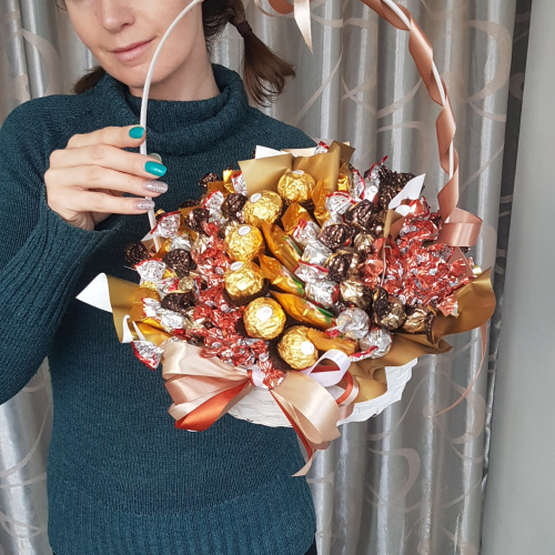 Корзина самоцветов